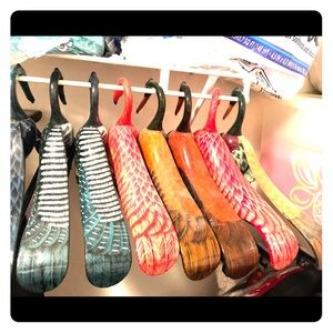 Beautifully Crafted hand-painted Bird Hangers